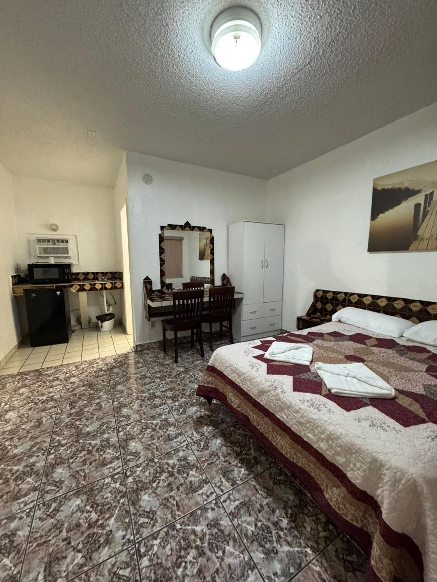 Hotel Rainbow - Miami - Little Havanna Экстерьер фото